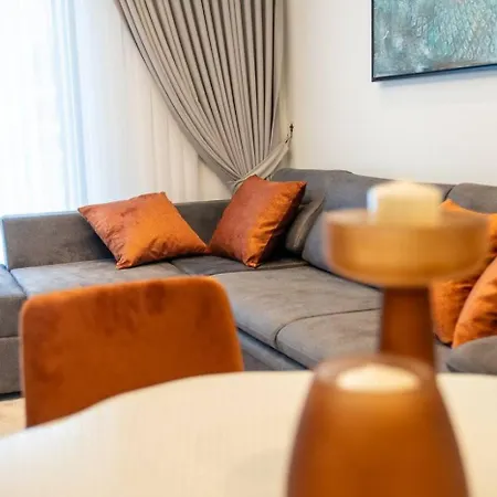 Apartament In 100m To The Sea