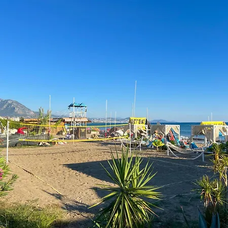 Apartment In 100m To The Sea