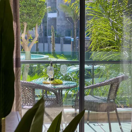 Apartment In 100m To The Sea